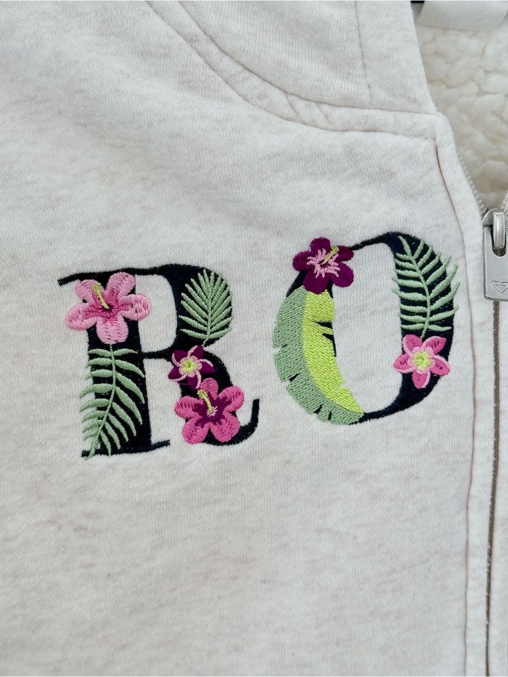 Roxy Girl’s - Cozy Cream Zip Hoodie with Floral Logo - Size S 7/8 - Picture 4 of 6